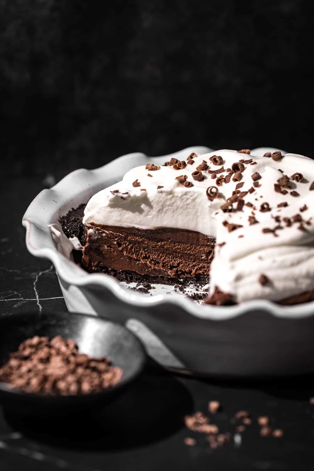 No Bake Chocolate Mousse Pie