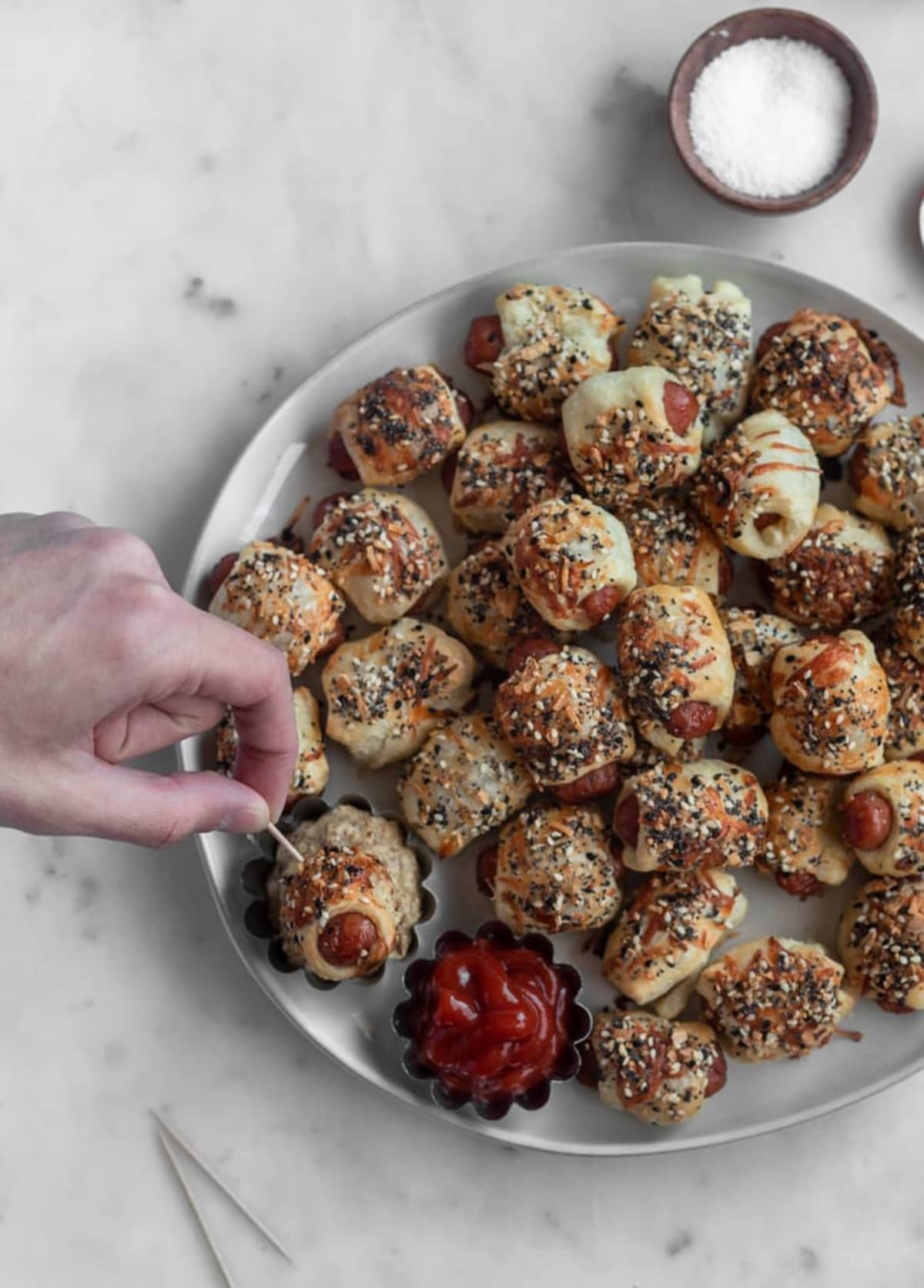 Pigs In A Blanket With Everything Seasoning & Parmesan