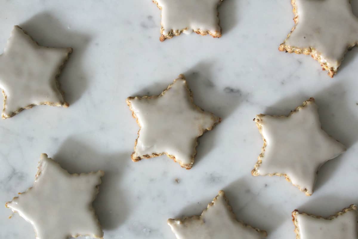 Pistachio Zimtsterne (Cinnamon Stars)