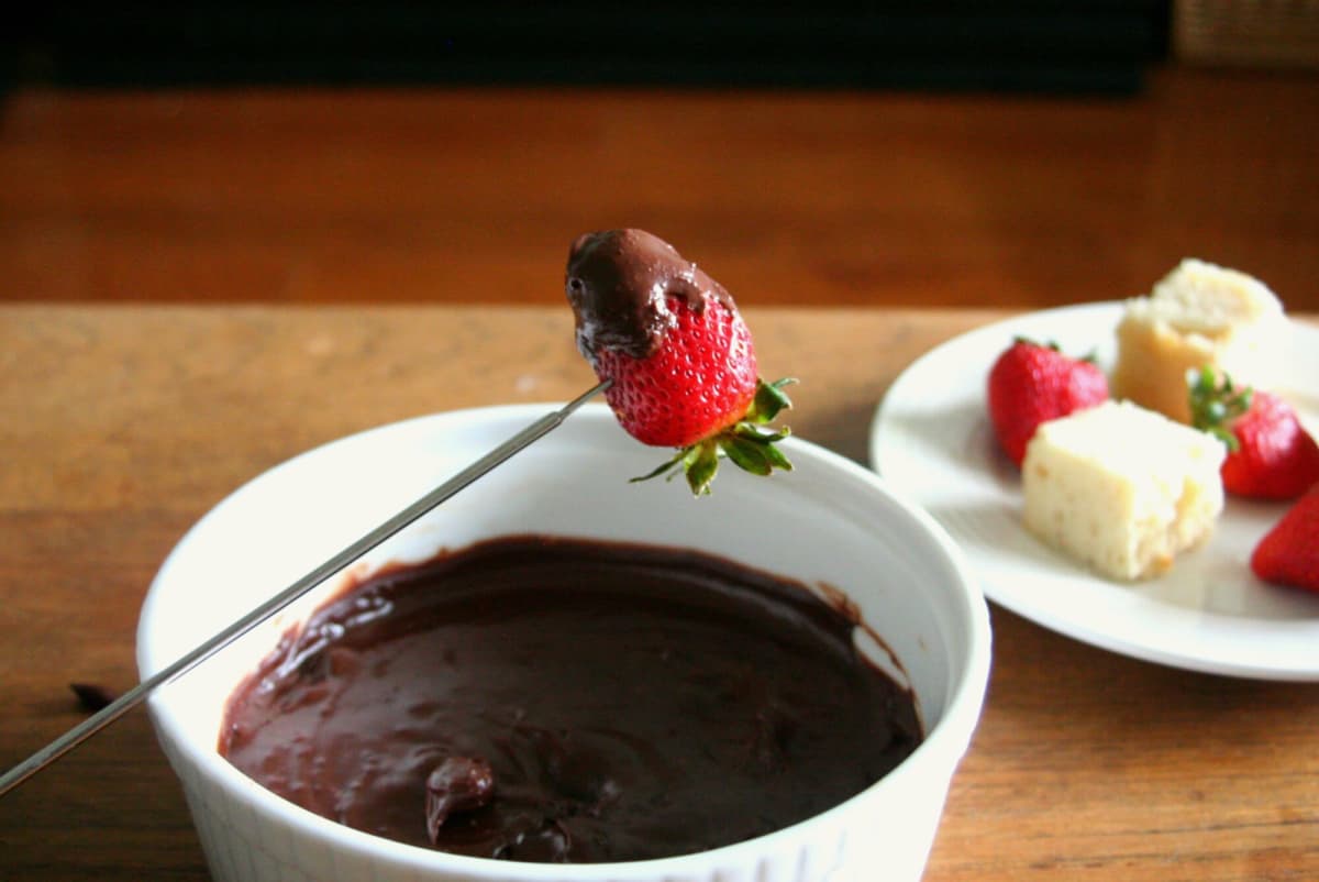 Chocolate Fondue For 2 (Or 4 Or 6 Or…)