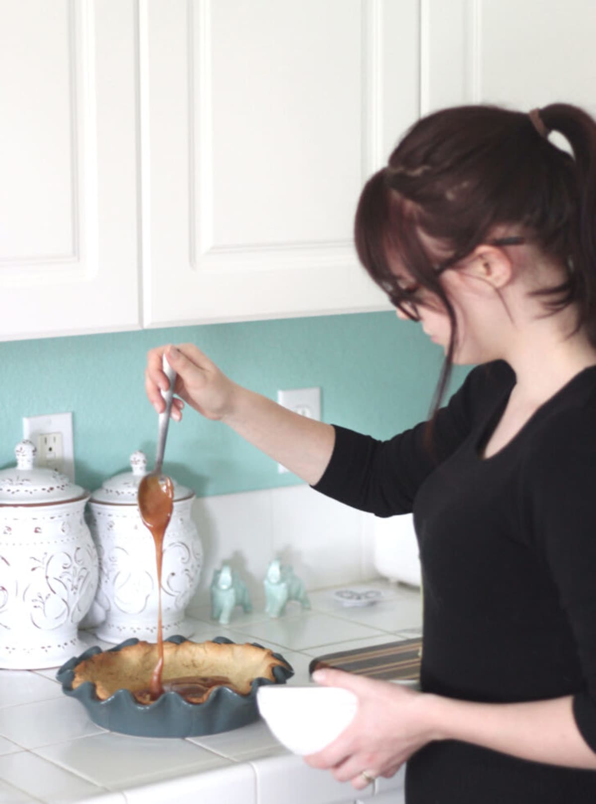 Coconut Cream Pie With Macadamia Nut Caramel
