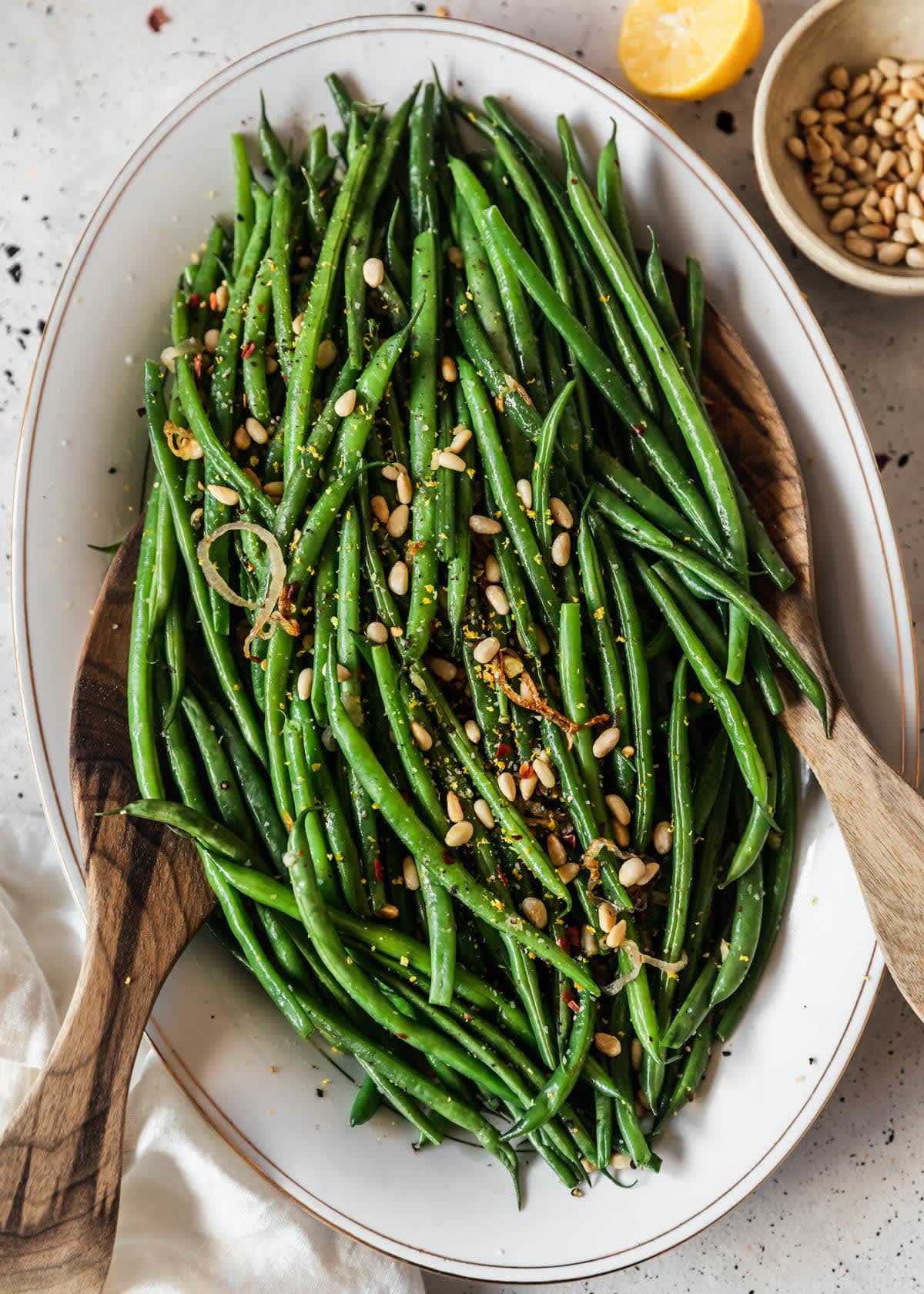 Lemony Green Beans With Pine Nuts & Garlic
