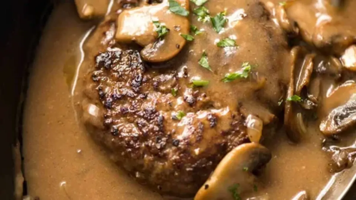 Salisbury Steak with Mushroom Gravy