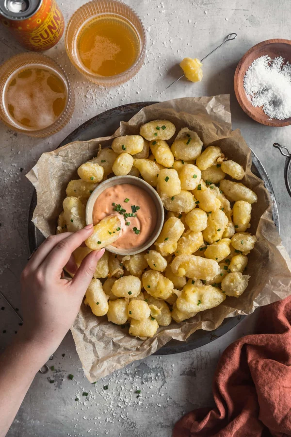 Tempura Fried Cheese Curds With Sriracha Mayo cover