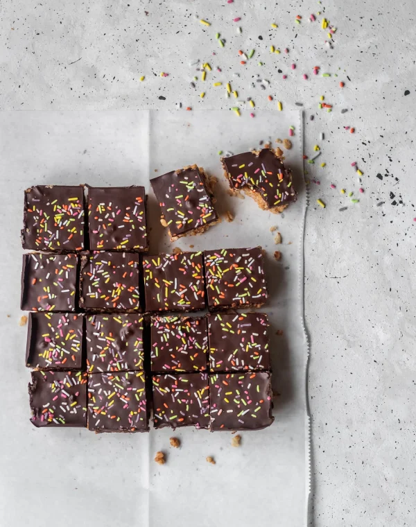 Crispy Chocolate Peanut Butter Bars cover