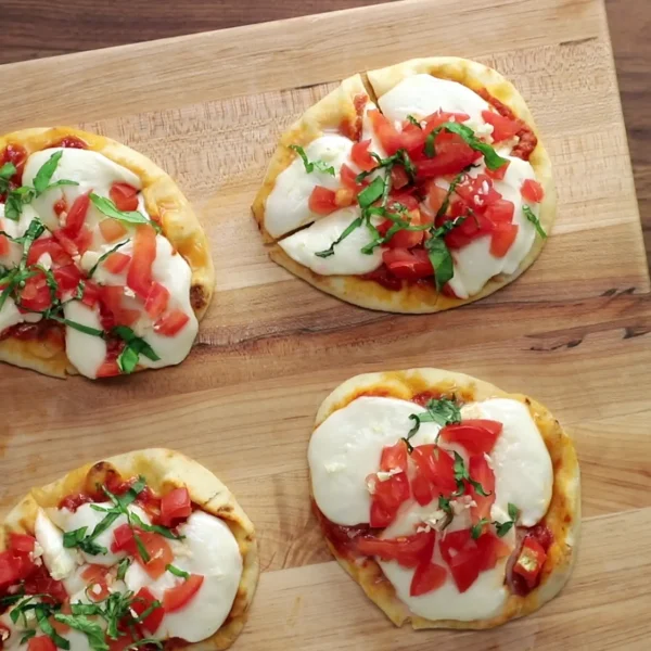 Quick Margherita Naan Pizzas cover