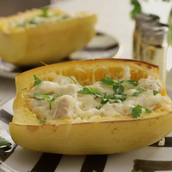 Chicken Alfredo Stuffed Spaghetti Squash cover