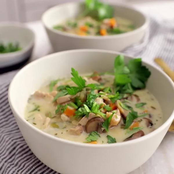 Creamy Chicken Mushroom Soup cover