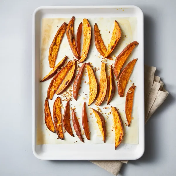 Healthy Garlicky Sweet Potato Fries cover