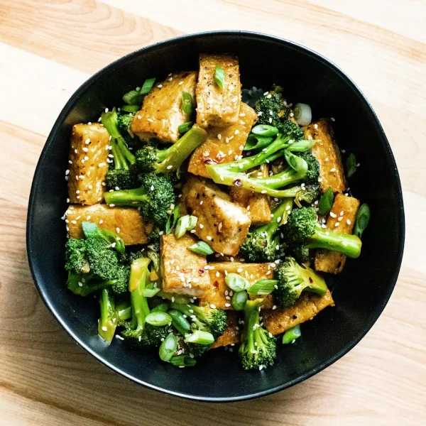 Crispy Sesame Tofu and Broccoli cover