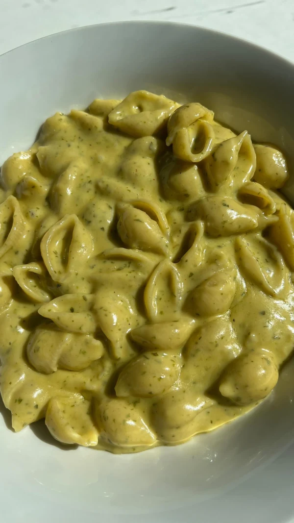 Pesto Mac & Cheese cover