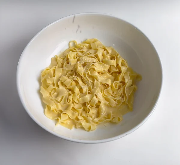 Traditional Alfredo Pasta (No Cream) cover