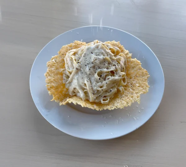 Cacio e Pepe Mac & Cheese in a Parmesan Bowl cover