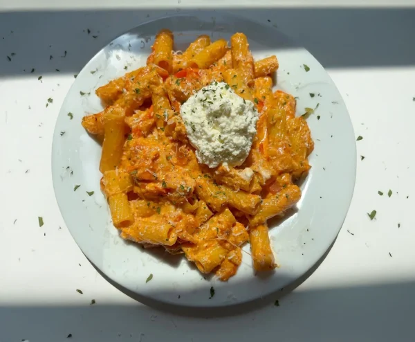 Creamy Tomato Pasta with Ricotta cover