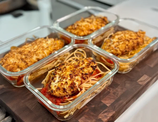 High-Protein Low-Calorie Chicken Parmesan Meal Prep cover