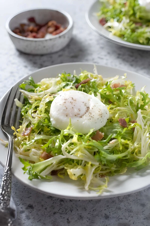 Salade Lyonnaise cover