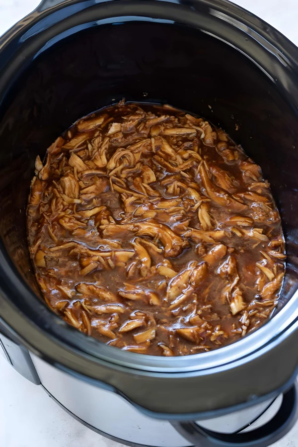 Slow Cooker BBQ Pulled Chicken cover
