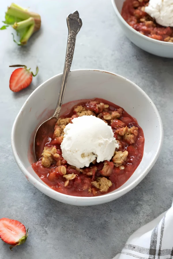 Strawberry Rhubarb Crisp cover