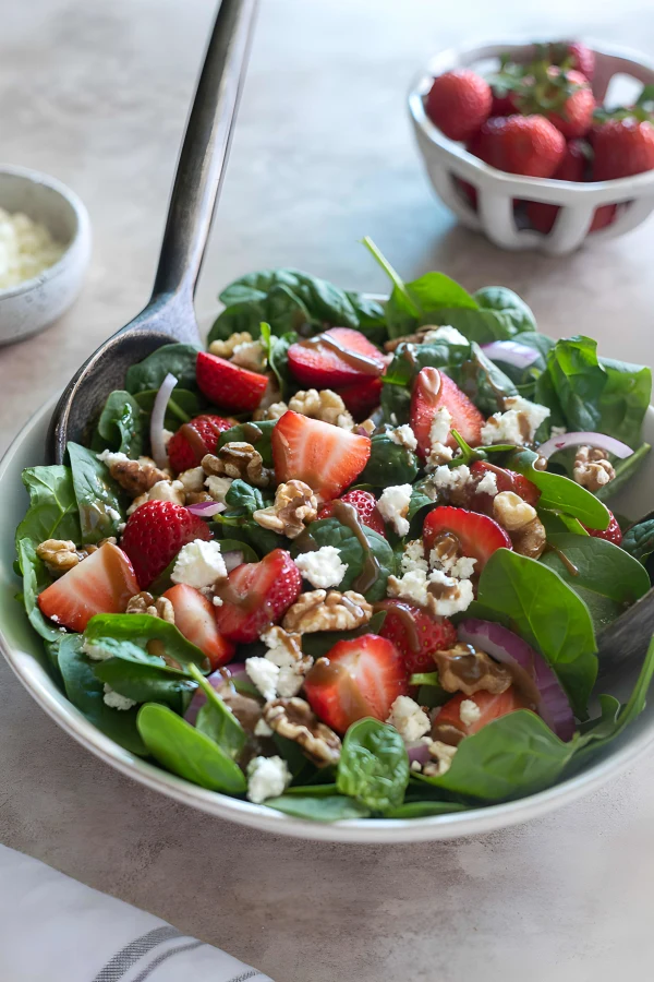 Strawberry Spinach Salad Recipe cover