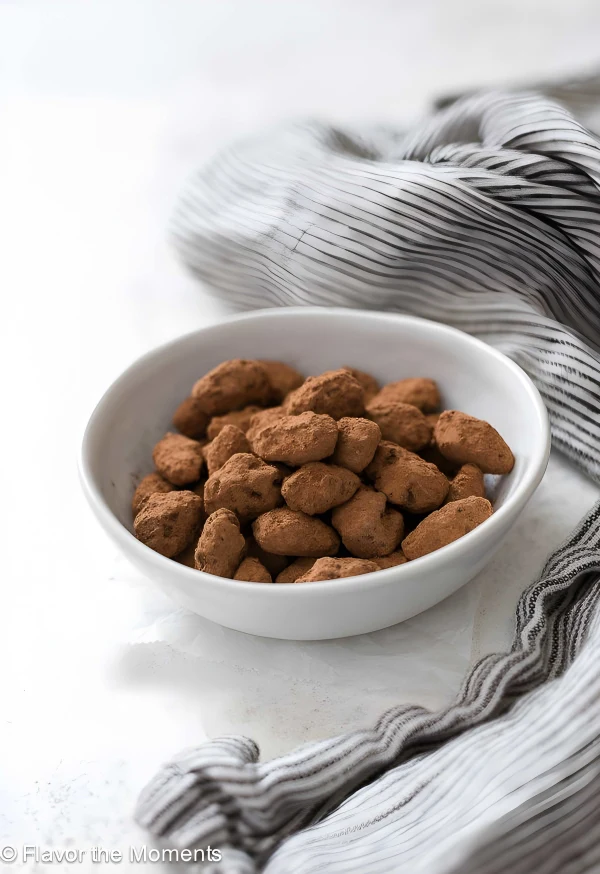 Almond Dragees cover