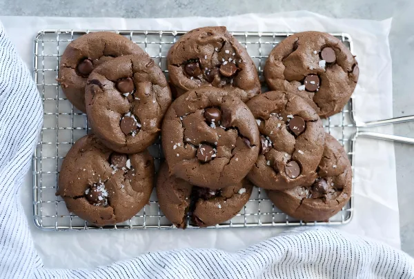 Gluten-Free Peanut Butter Chocolate Cookies cover