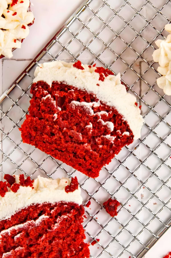 Red Velvet Cupcakes cover