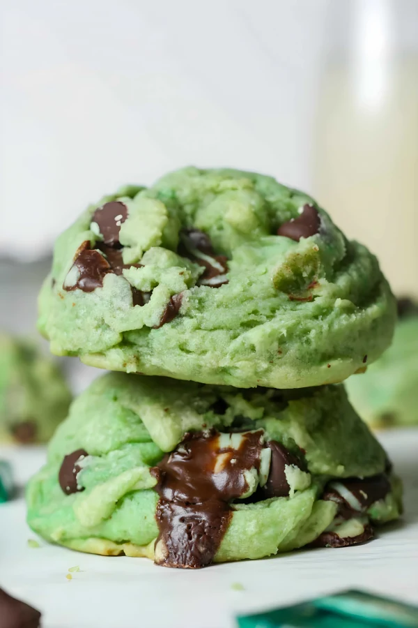 Mint Chocolate Chip Cookies cover