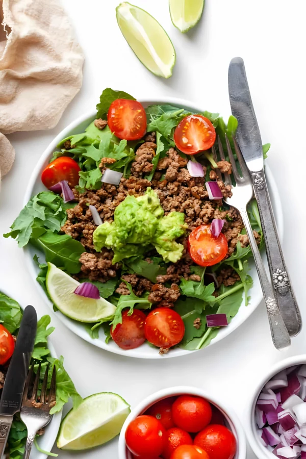 Whole30 Taco Salad (Paleo) cover