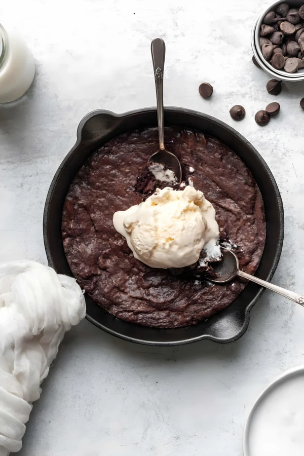 Brownie Skillet cover