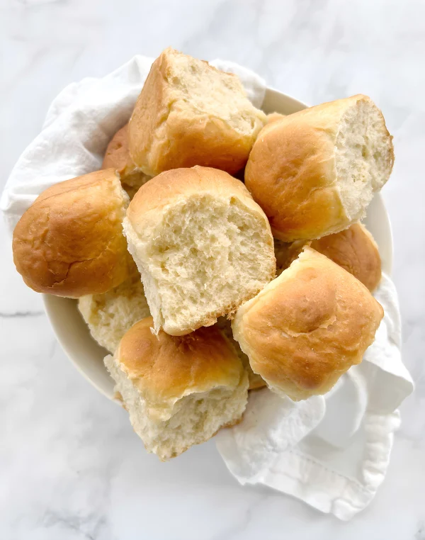 Vegan Dinner Rolls cover
