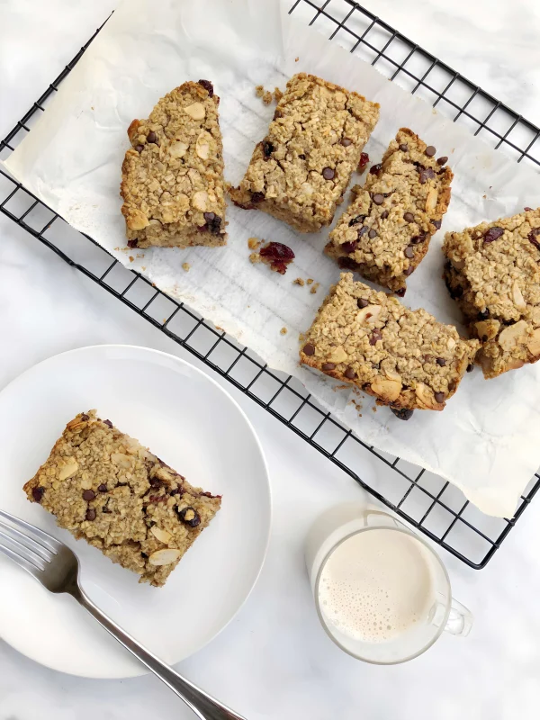 Dairy-Free Baked Oatmeal Bars cover
