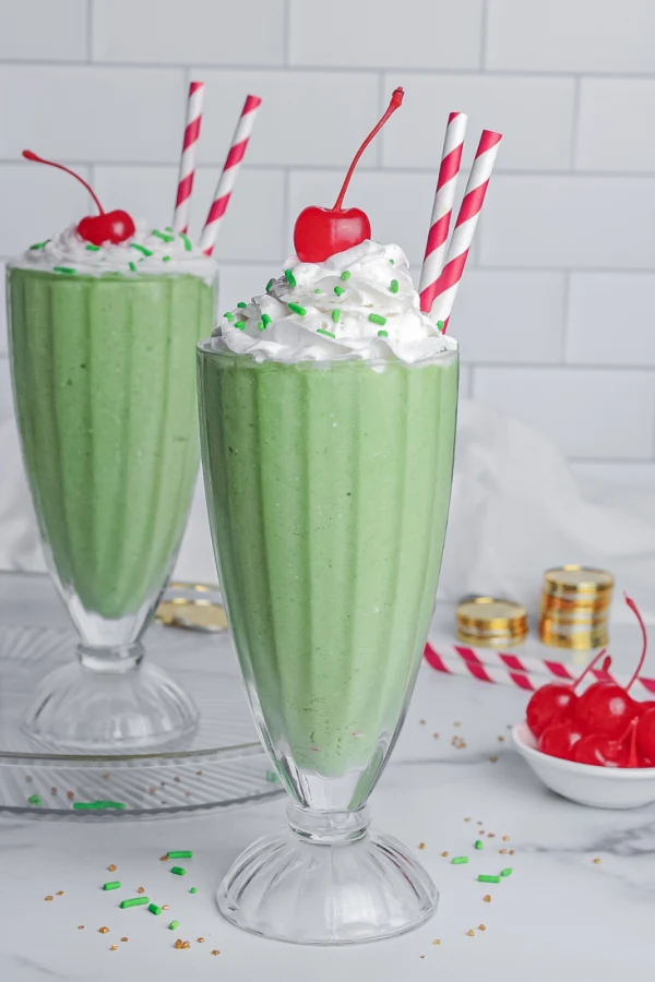 Healthy Vegan Shamrock Shake cover