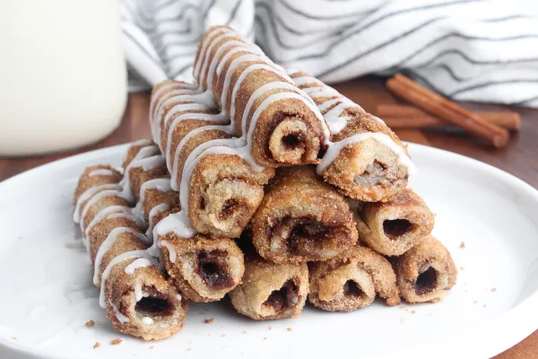 Vegan Cinnamon Roll French Toast Roll Ups cover