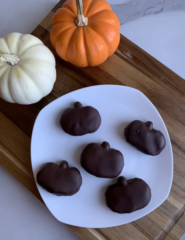 Homemade Reese's Peanut Butter Pumpkins (High-Protein) cover