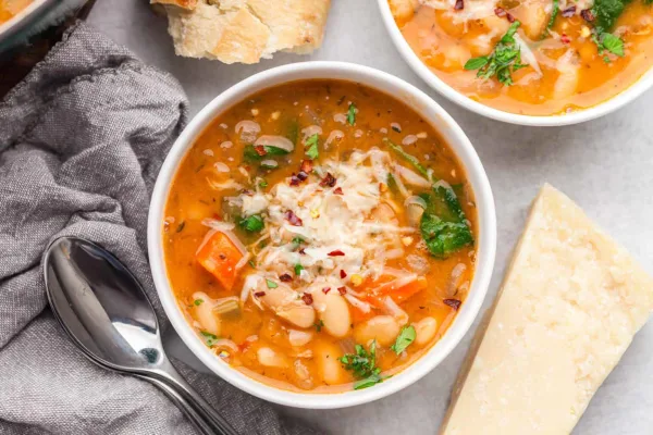 Tuscan White Bean Soup cover