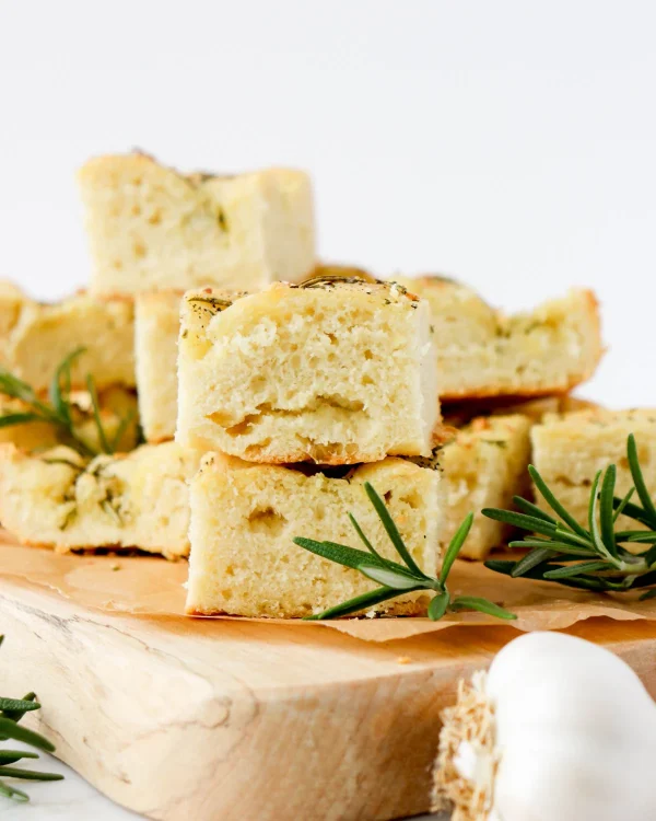 Quick Garlic Rosemary Focaccia Bread cover