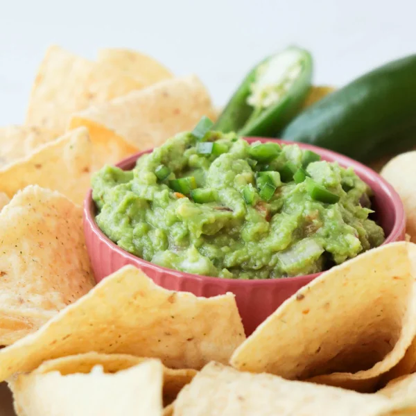 Easy Homemade Guacamole cover