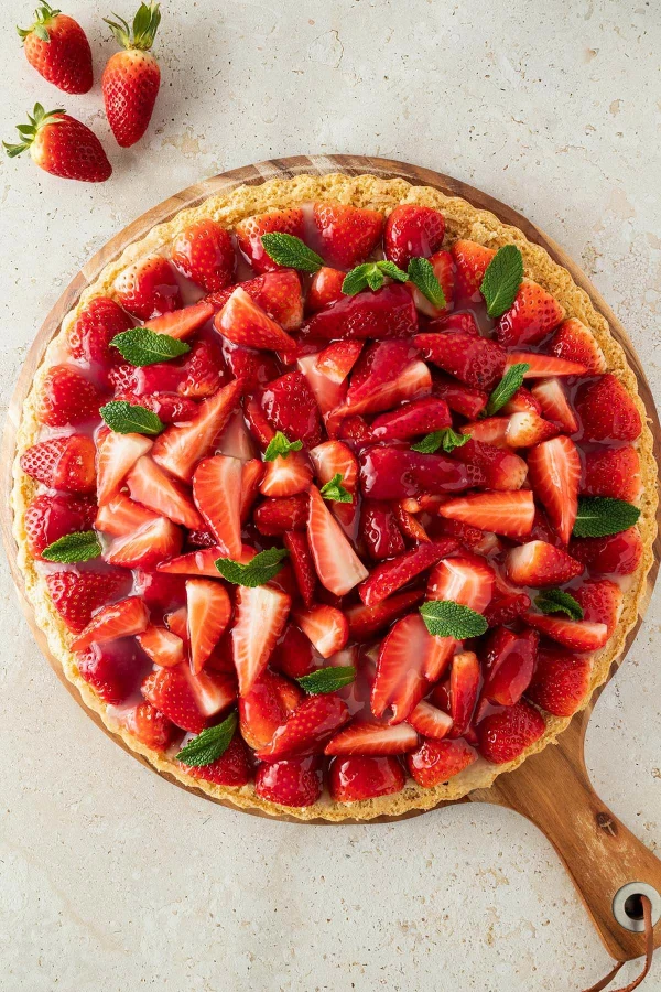 Sugar-Free Strawberry Cake cover