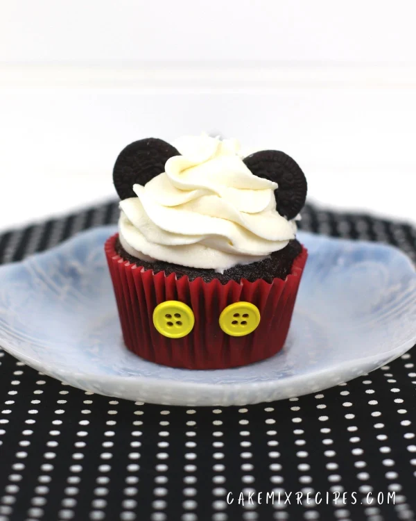 Mickey Mouse Cup Cakes cover