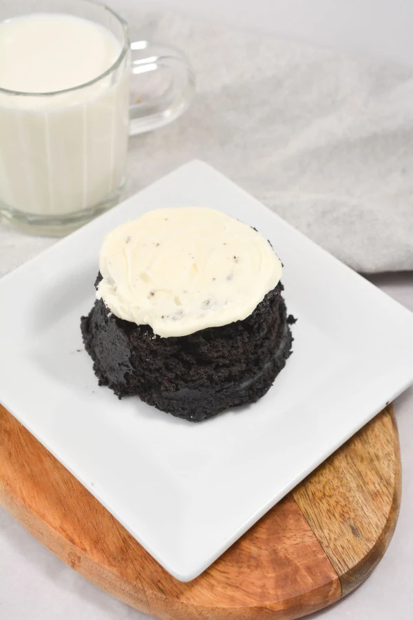 Microwave Oreo Cake cover