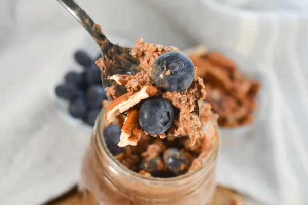 Tiramisu Overnight Oats cover