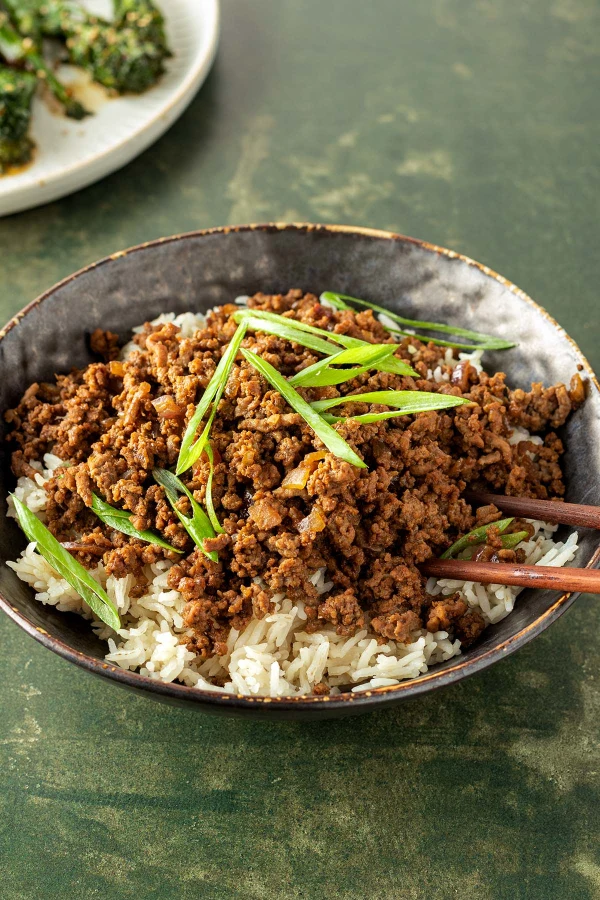 Asian-Style Minced Beef Stir Fry cover