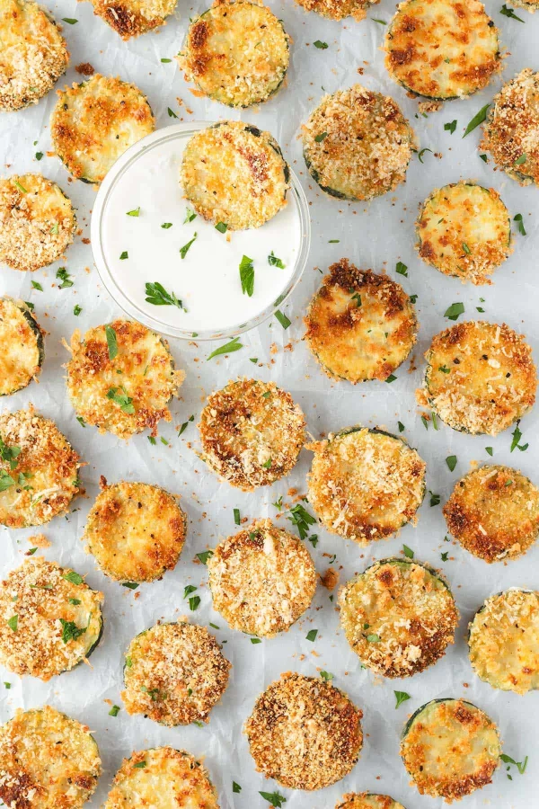 Crispy Parmesan Baked Zucchini Chips cover