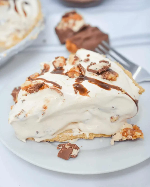 No Bake Snickers Pie cover