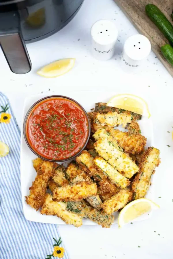 Air Fryer Zucchini Fries cover