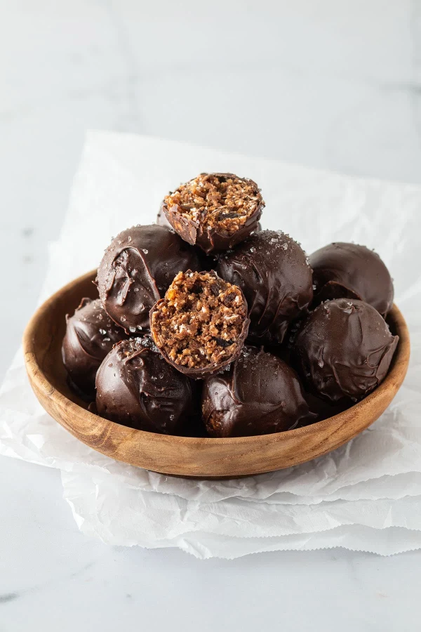 No-Bake Brownie Energy Bites cover