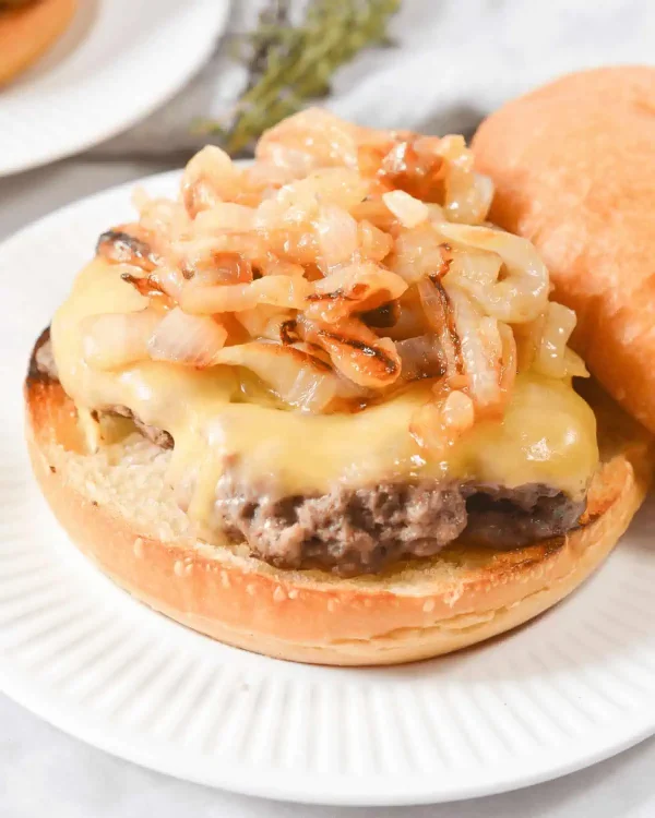 Caramelized Onion Burger cover