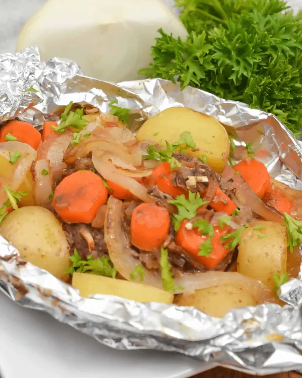 Beef and Vegetable Hobo Dinner cover