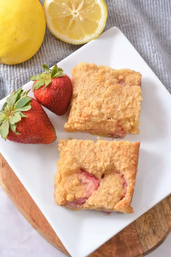 Strawberry Lemon Blondies cover