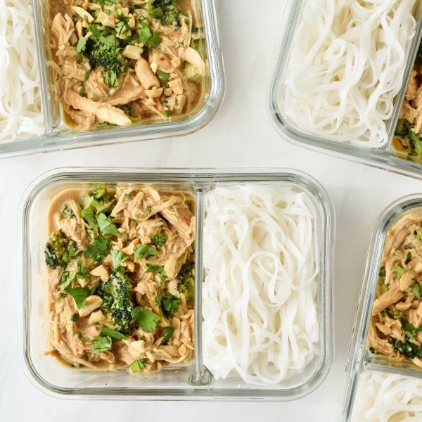 Slow Cooker Peanut Chicken Noodles Meal Prep cover